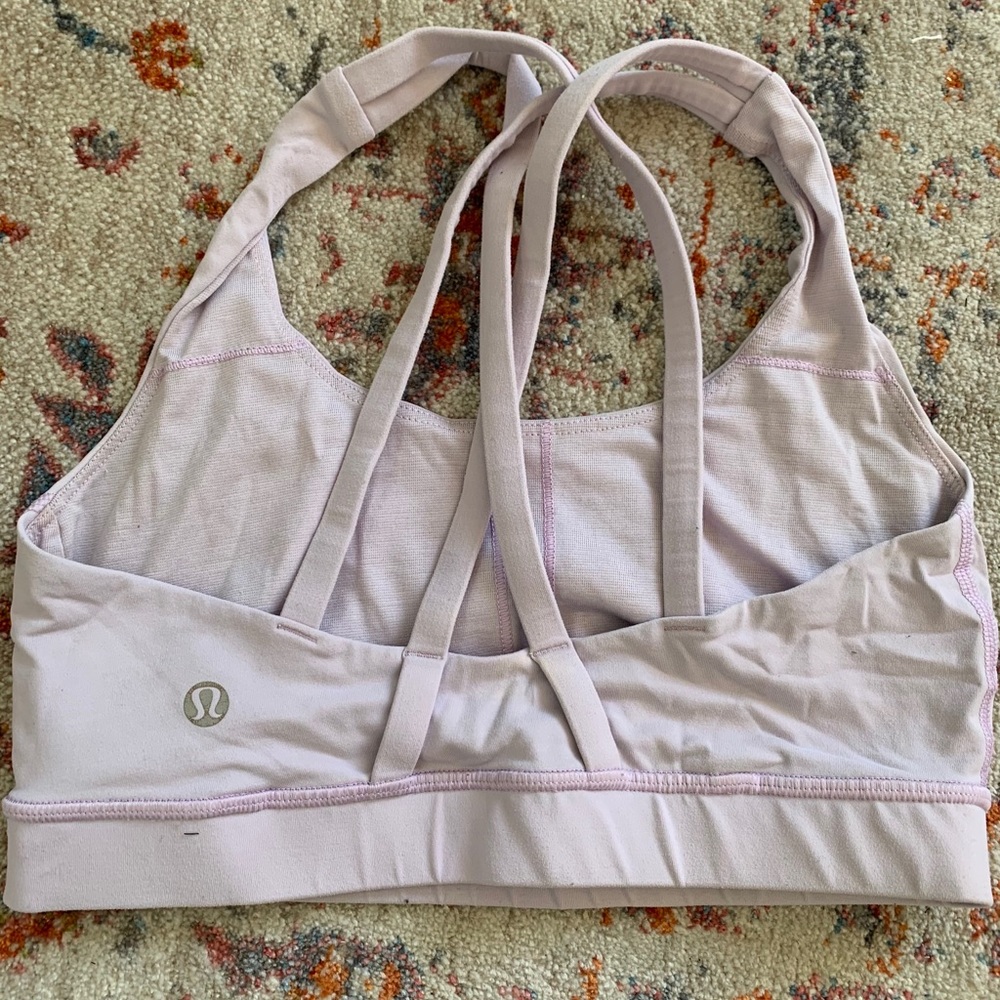 Light purple/lilac lululemon sports bra